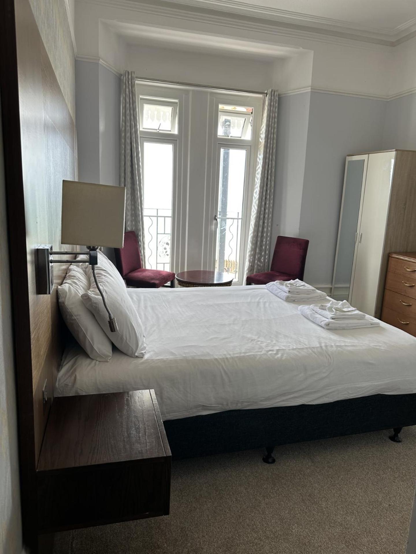 Glastonbury Hotel Eastbourne Exteriör bild