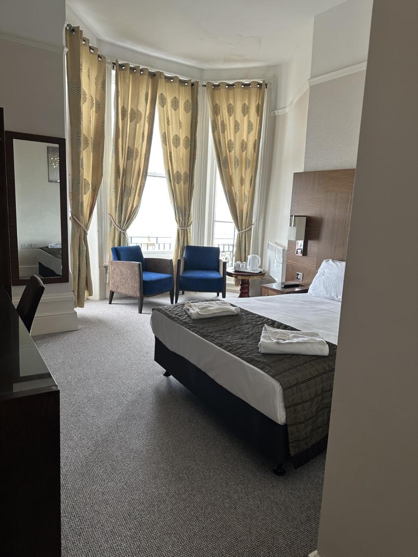 Glastonbury Hotel Eastbourne Exteriör bild
